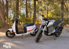 2 motas elétricas divertidas, "made in Portugal" com boa autonomia e perfeitas para cidade