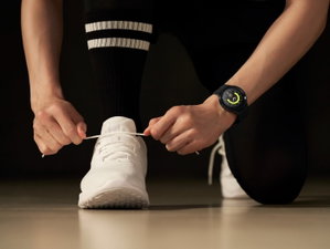 2 smartwatch Samsung com bons descontos a não perder