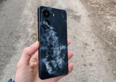 2 telemóveis até 250€ que podem ser a prenda perfeita de Natal