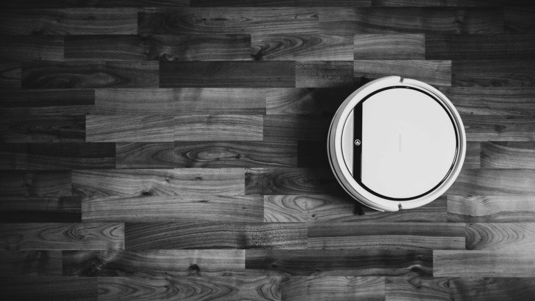 3 gadgets de limpeza inteligentes abaixo de 100€ que tens mesmo de conhecer