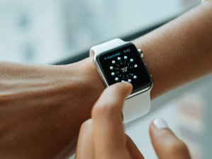 4 smartwatch da Xiaomi com preços abaixo dos 100 euros