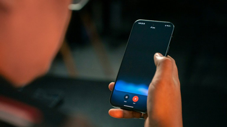 A Google prepara uma novidade muito pedida pelos utilizadores para o Gemini Live