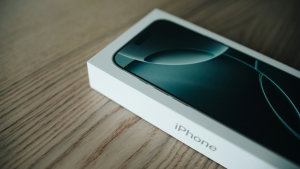 Antes de comprares um telemóvel, vê como encontrar um preço melhor