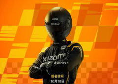 A Xiaomi quer transformar-te em piloto e o SU7 é o teu carro de treino