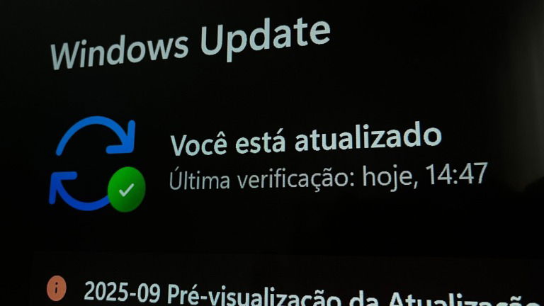 Adeus, Windows 10: o suporte termina hoje, mas há um truque para manter o teu PC protegido por mais tempo