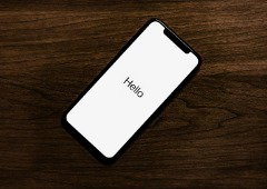 Afinal a Apple não está derrotada e vai mesmo lançar o iPhone em vidro