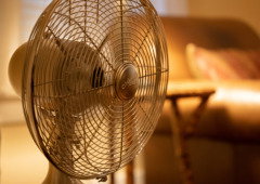 Afinal, esta é que é a posição correta da ventoinha durante uma onda de calor