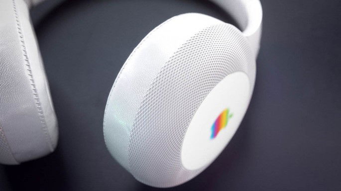 Apple AirPods Studio