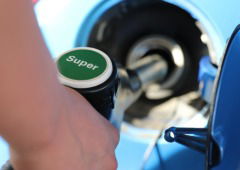 Alerta na bomba! Sabe quanto vais pagar na próxima semana para atestar o carro