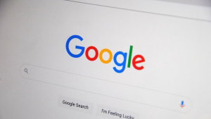 Alerta no Chrome: Extensão falsa de IA espiava tudo o que utilizadores pesquisavam