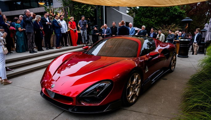Alfa Romeo 33 Stradale