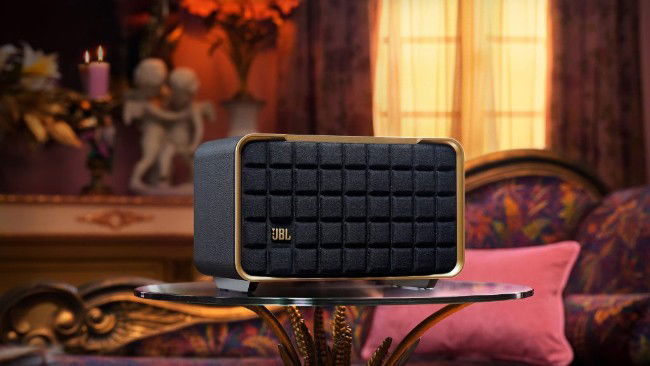 JBL Authentics 500