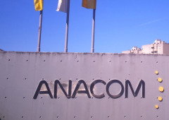 ANACOM avança com proposta que pode dar até 5.750 euros a quem muda de operadora de internet