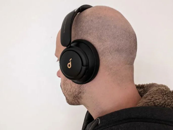 Anker Q30