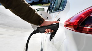 Apoios à compra de carros elétricos esgotam em poucas horas em Portugal