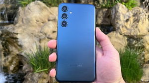 App que não podes remover nos telemóveis da Samsung gera preocupações de espionagem