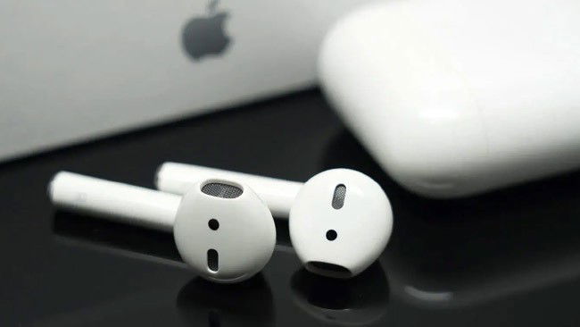 Apple AirPods