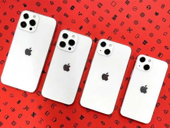Apple iPhone 13