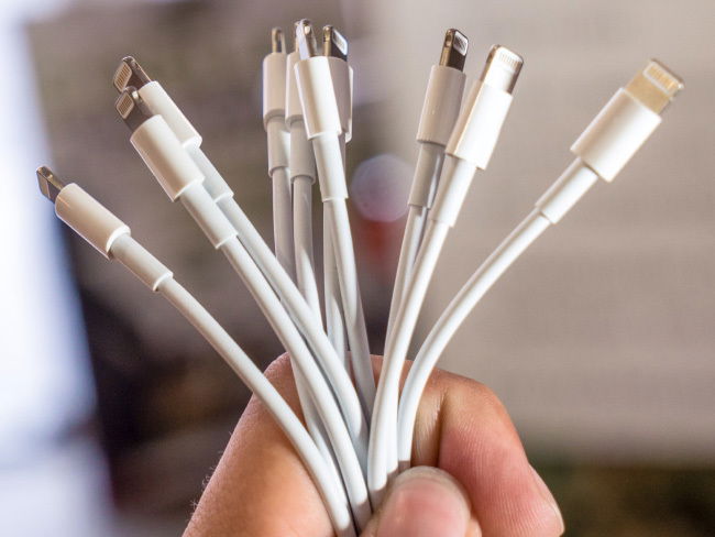 Apple iPhone Lightning