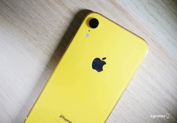 iPhone XR