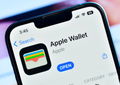 Apple Wallet cumpre finalmente promessa e lança funcionalidade há muito desejada pelos utilizadores