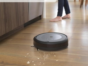 Aspirador robô iRobot Roomba Combo i5 com desconto de 29%