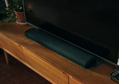 Áudio fraco na tua soundbar? O segredo está nas definições da TV