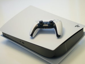 Black Friday: poupa 120 € na compra da PlayStation 5