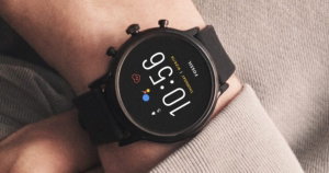 Black Friday: poupa 140 € neste bom smartwatch da Fossil