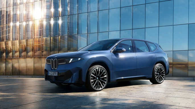 BMW iX3