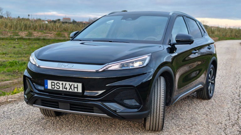 BYD Atto 3 (2025) ensaio: testámos o carro elétrico mais vendido da BYD