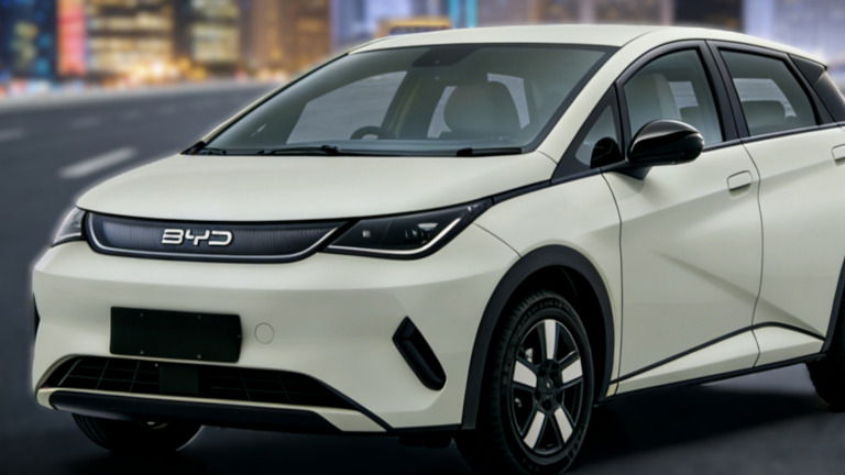 BYD prepara hatchback híbrido feito de raiz para a Europa e chega já em 2026