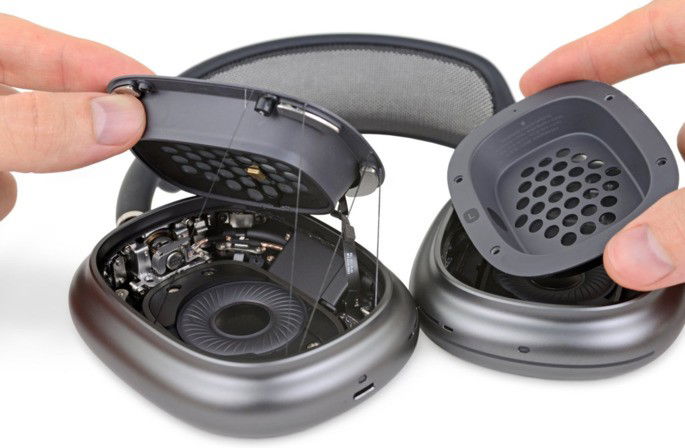 Apple AirPods Max. Crédito: iFixit