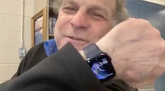 William Rogers salvou-se graças ao Apple Watch