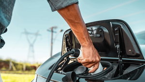 Carregar 80% em poucos minutos num carro elétrico é mesmo verdade?