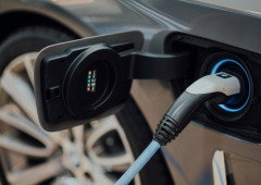 Carregar um elétrico pode ficar mais barato em Portugal, mas há um detalhe