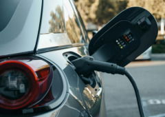 Carros elétricos com 2.000 km de autonomia ou mais? Há más notícias