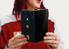 Chegou a Portugal o smartphone do Mundial 2026 banhado a ouro; mas o preço vai-te assustar