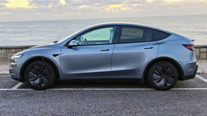 China vai banir detalhe popularizado pelos carros elétricos da Tesla