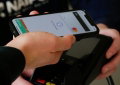 Esquece os cartões: Ativa o contactless no teu telemóvel