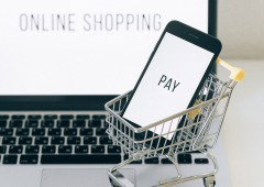 Comprar tudo e não pagar nada? A mais recente tendência que está a conquistar a Internet