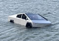 Condutor testa Tesla Cybertruck como barco e acaba detido pela polícia
