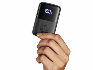 Esta power bank compacta e leve está com um desconto que não podes perder