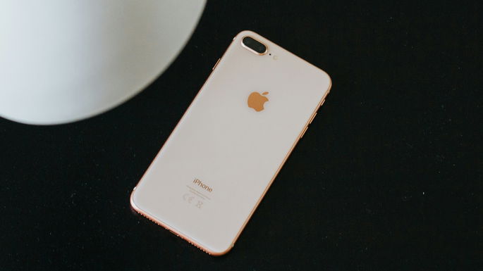 iPhone 8