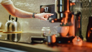 Cozinha inteligente: 5 gadgets úteis que podes comprar por menos de 100 €