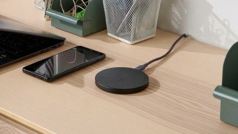 Custa apenas 5,99€! Este gadget do IKEA para o smartphone é obrigatório em qualquer casa