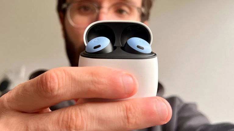 Descoberta vulnerabilidade que permite espiar vítimas através dos auriculares sem fios