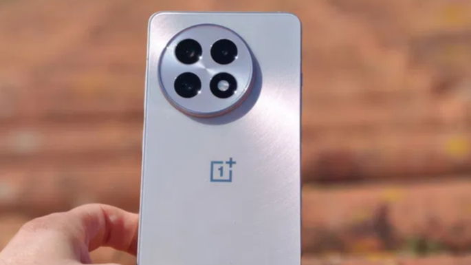 OnePlus 15