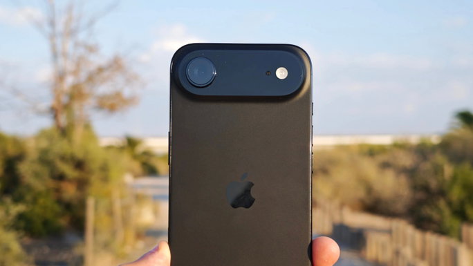 iPhone