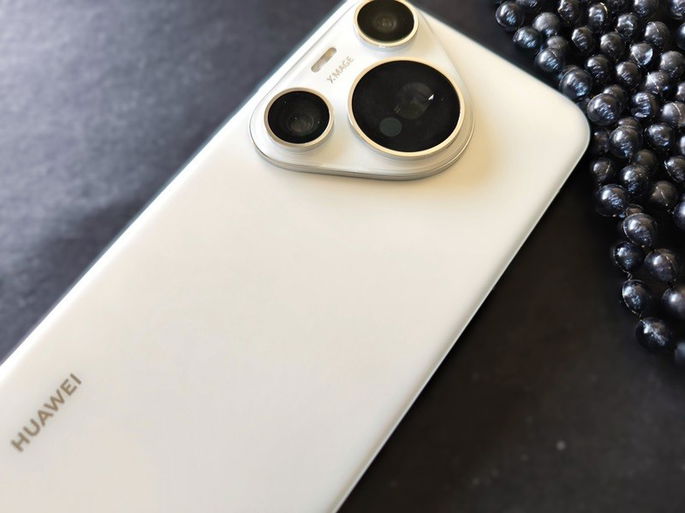 design painel traseiro Huawei Pura 70 Pro